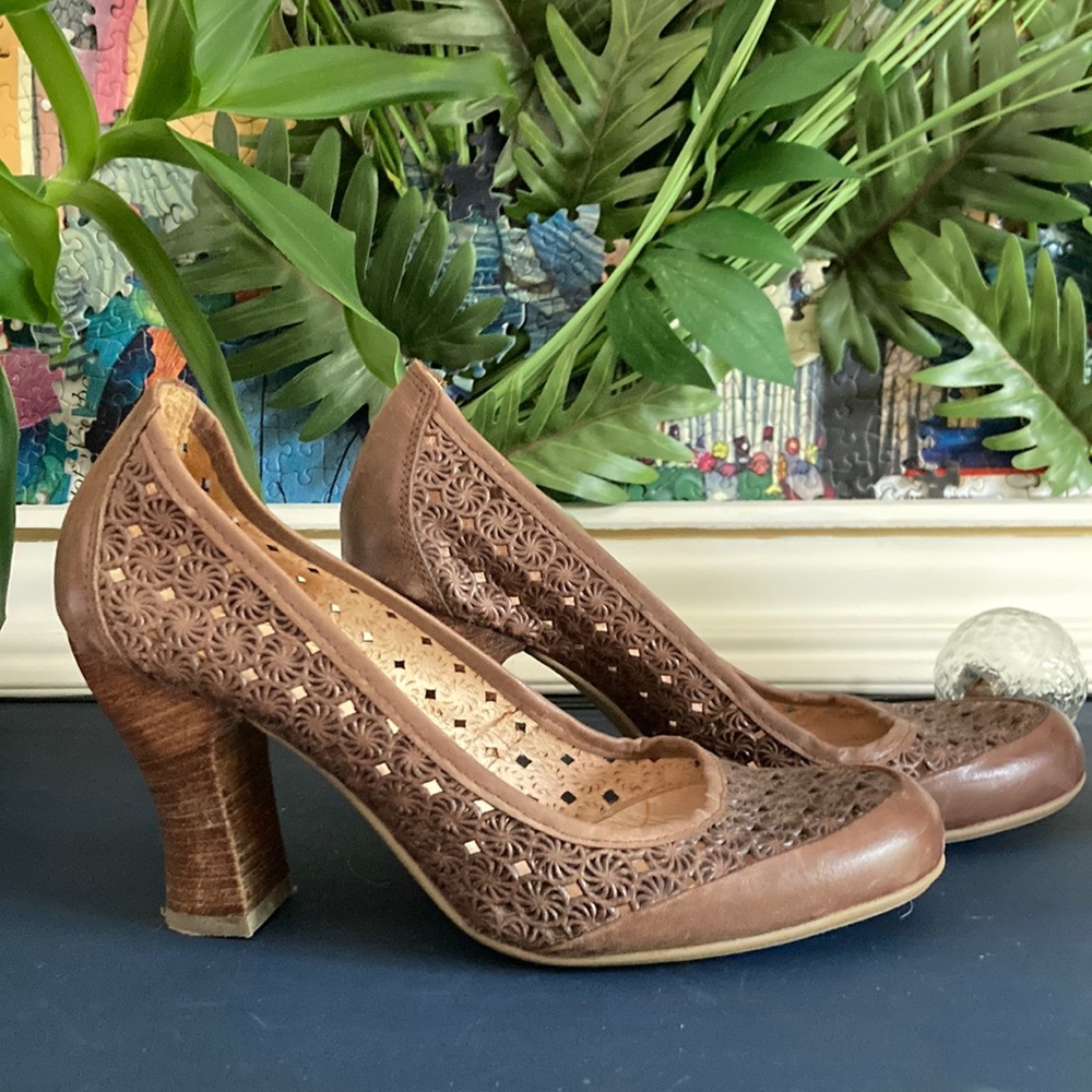 Leather heels